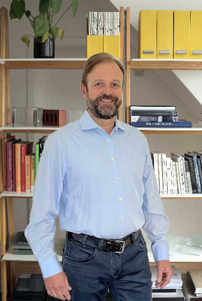 Henning Plüschke